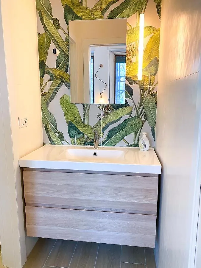 Molino Cozy Apartment With Park View In Downtown Milano